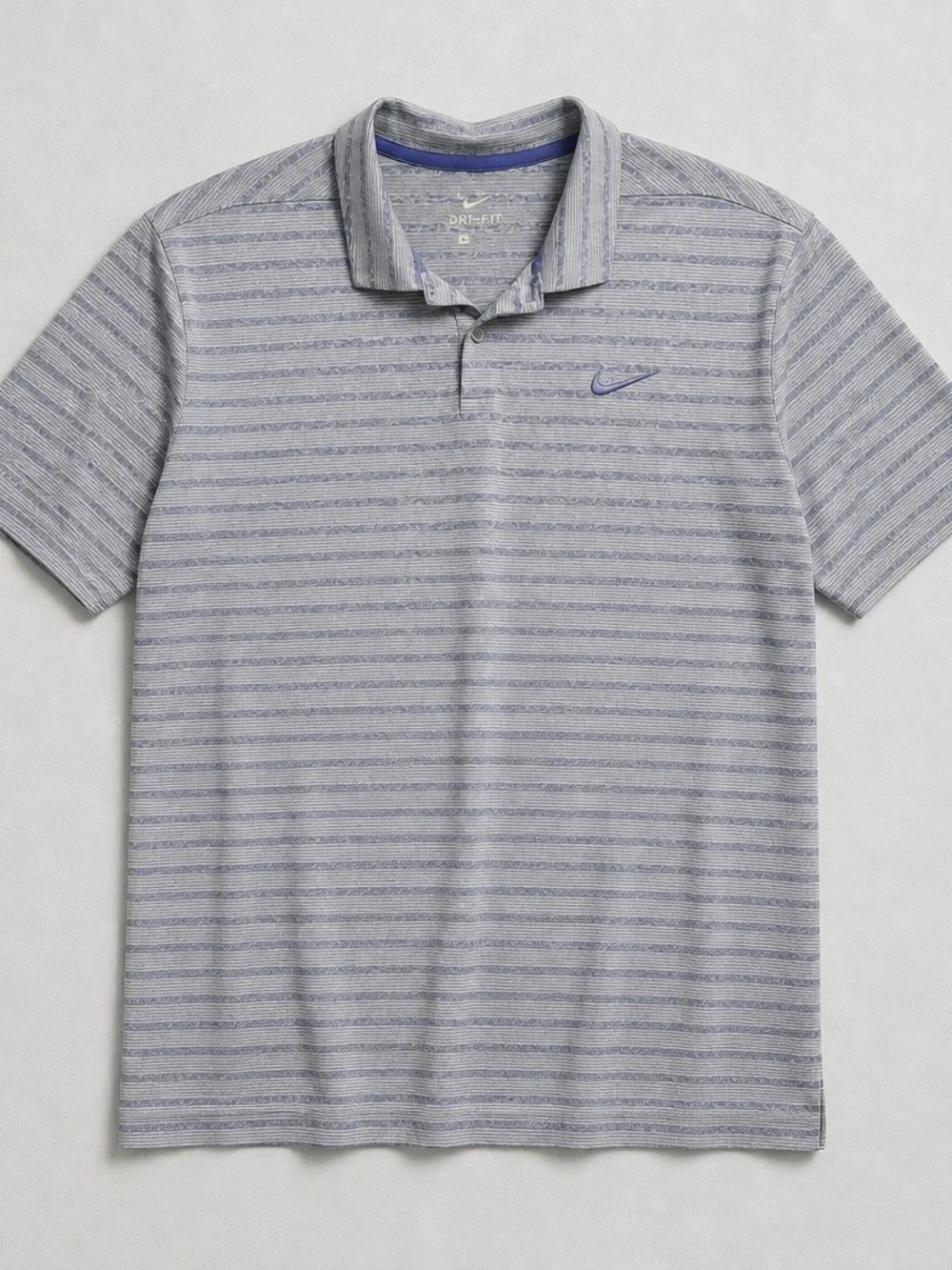 Nike Dri-FitMen’s Light Purple Golf Polo With Stripe Detail 2XL